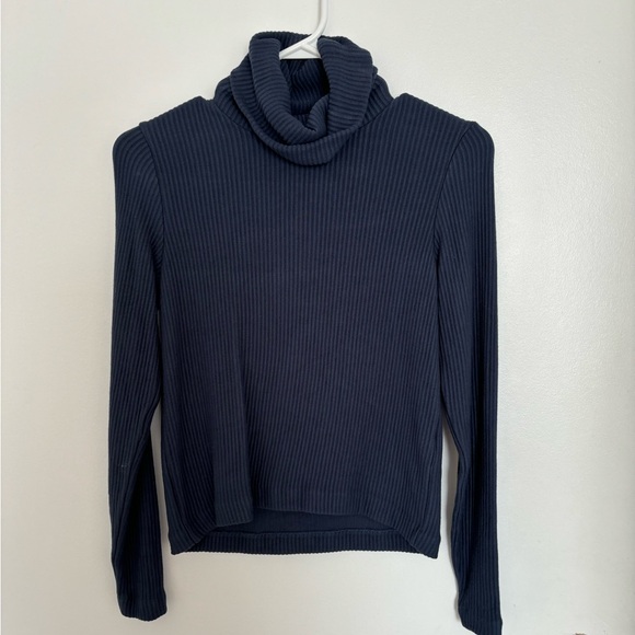 Club Monaco Ribbed Turtleneck Sweater - Picture 2 of 3